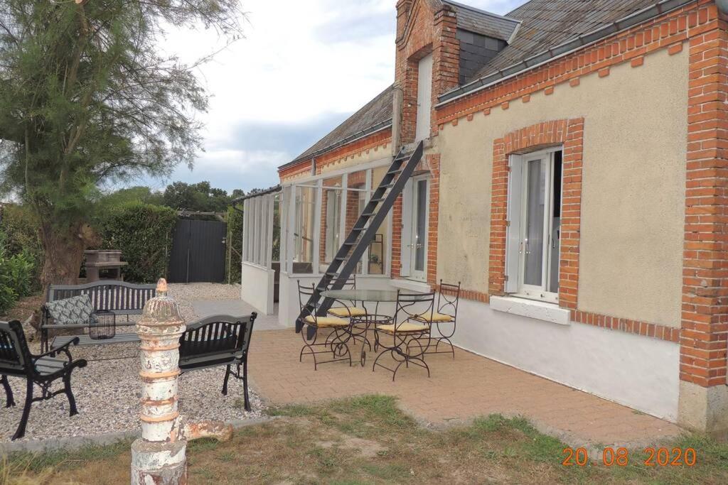 Gite Le Bercail Mur-de-Sologne Exteriör bild